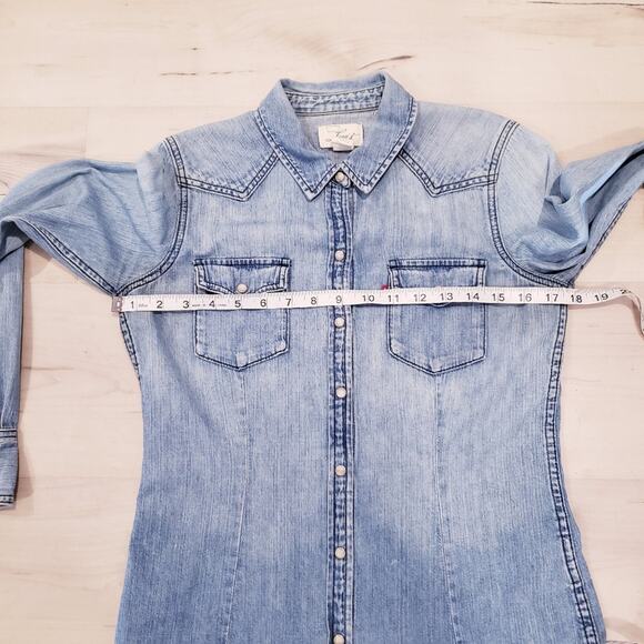 Levi's Western Denim Pearlized Snap Button Y2k Shirt - Picture 6 of 6